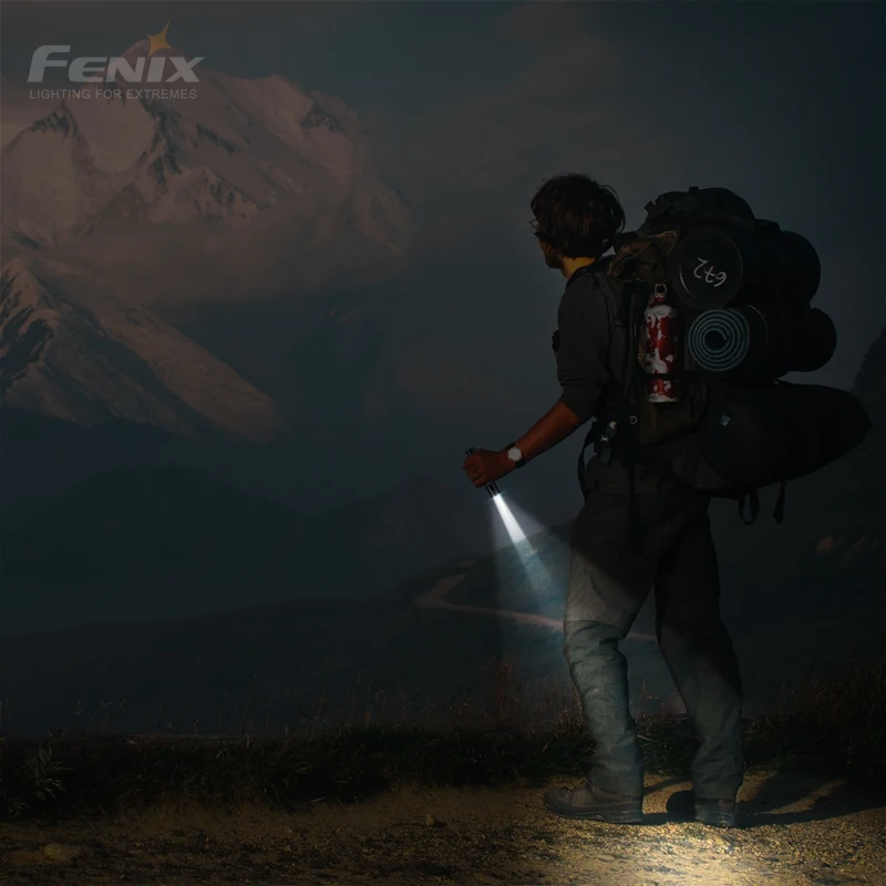 Новинка Fenix PD36R 1600 люмен тактический фонарик ультра-компактный поисковый фонарик с 5000 мАч литий-ионным аккумулятором