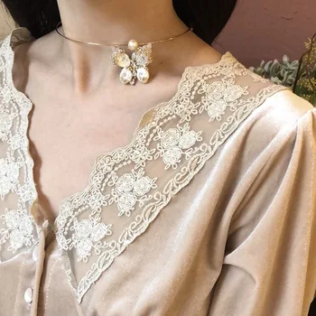 

MENGJIQIAO Baroco Style Elegant Freshwater Pearl Butterfly Metal Choker Jewelry For Women Rhinestone Necklace Bijoux Colares