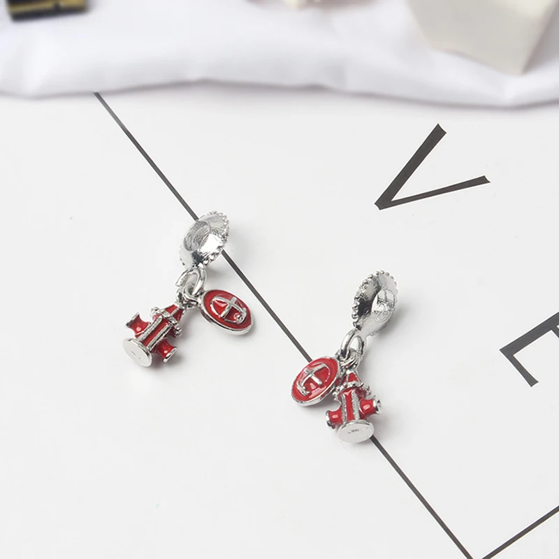 9422645692_2045298408