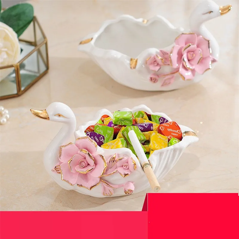 Flamingo Ashtray Ceramics Swan Figurines Animals Storage Box Home Living Room Tea Room Bar Club Ashtray Decoration R2640