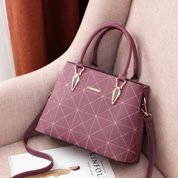 

Mom Bag 2020 New Middle-aged Fashion Women's Bag Middle-aged Large Capacity Embossed Messenger Bag