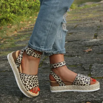 

Plus Size Women Sandal Summer Shoes 2020 Flip Flop Chaussures Femme Platform Sandals Plus Size Casual Ladies Shoes