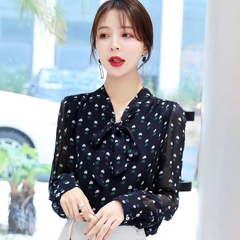 

COIGARSAM Vintage Print Chiffon Polka Dot blouse women New Spring Bow blusas womens tops and blouses Navy With Lining 8197
