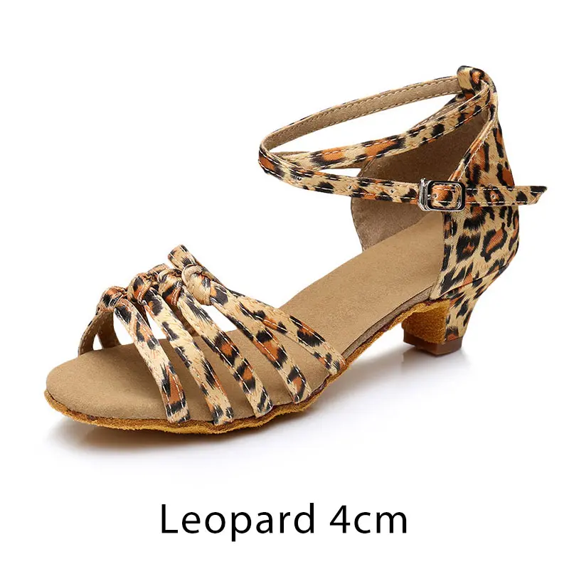 Leopard 4cm Новинка; детская обувь для латинских танцев; Танцевальная обувь для девочек; Обувь для бальных танцев; Танго; Сальса; высокое качество; детская атласная обувь из искусственной кожи на низком каблуке 4 см; 12 цветов; - Цвет: Leopard 4cm