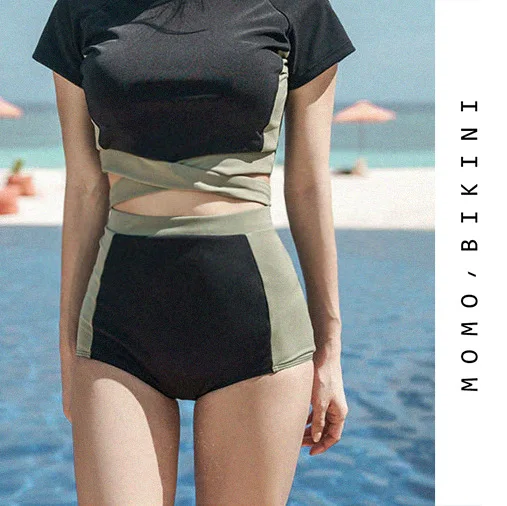 

Foam High-waisted Students First Bathing Suit Women's Conservative-Split Type Small Bust Black And White with Pattern Belly Cove