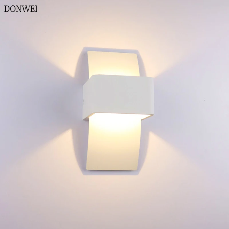 

Indoor Aluminium Wall Lamp 5W LED Up and Down Wall Light Aisle Stair Decorate Lighting Fixture Bedroom Bedside Lamp AC110V/220V