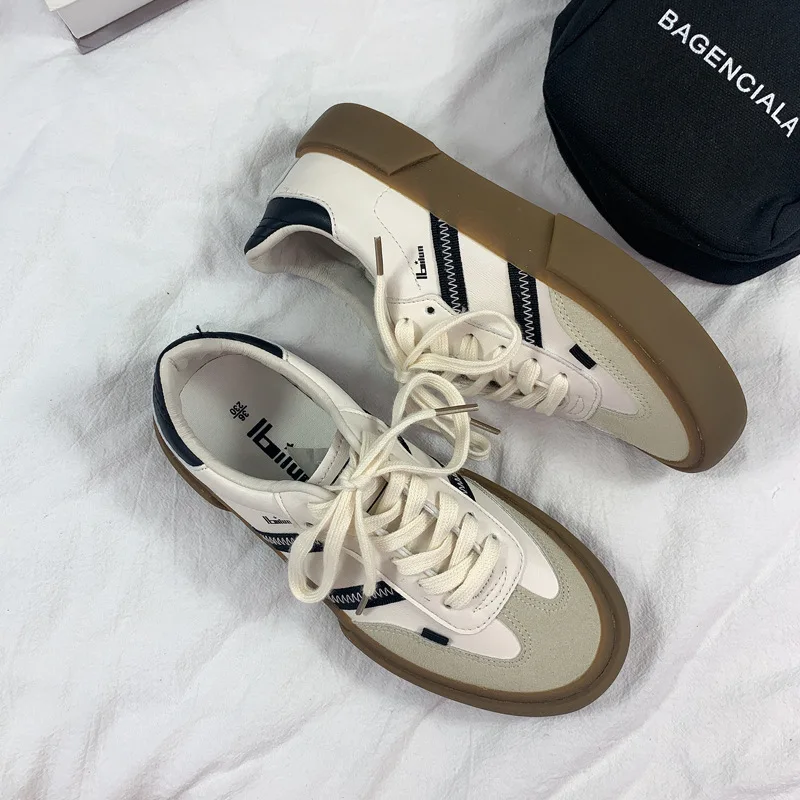 Women Shoes Casual Sneakers Women Sneakers Autumn Luxury Classic Sneakers Women Leather Retro Low Cut Lace-up Casual Women Sneakers Plus Size 44