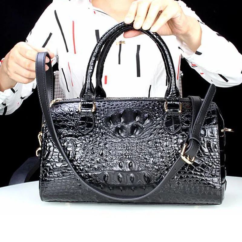 Luxury Women's Bag New 2022 Popular Personalized Large Capacity