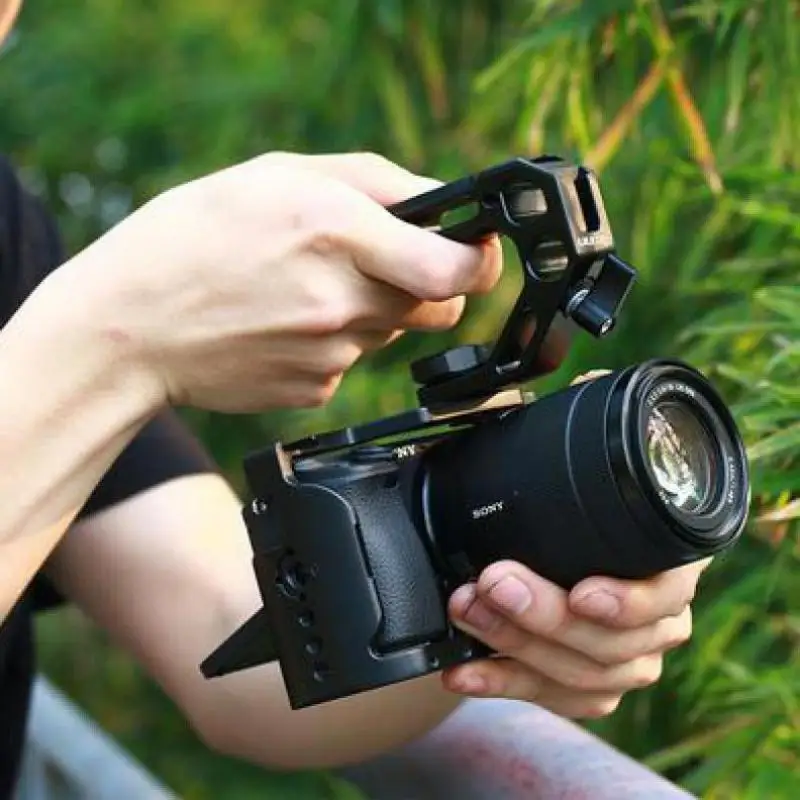 

UURig DSLR Camera Top Handle Grip Cold Shoe Adapter Mount Universal Handgrip for Sony Nikon Canon Pentax Fujifilm 1/4 3/8 Screw