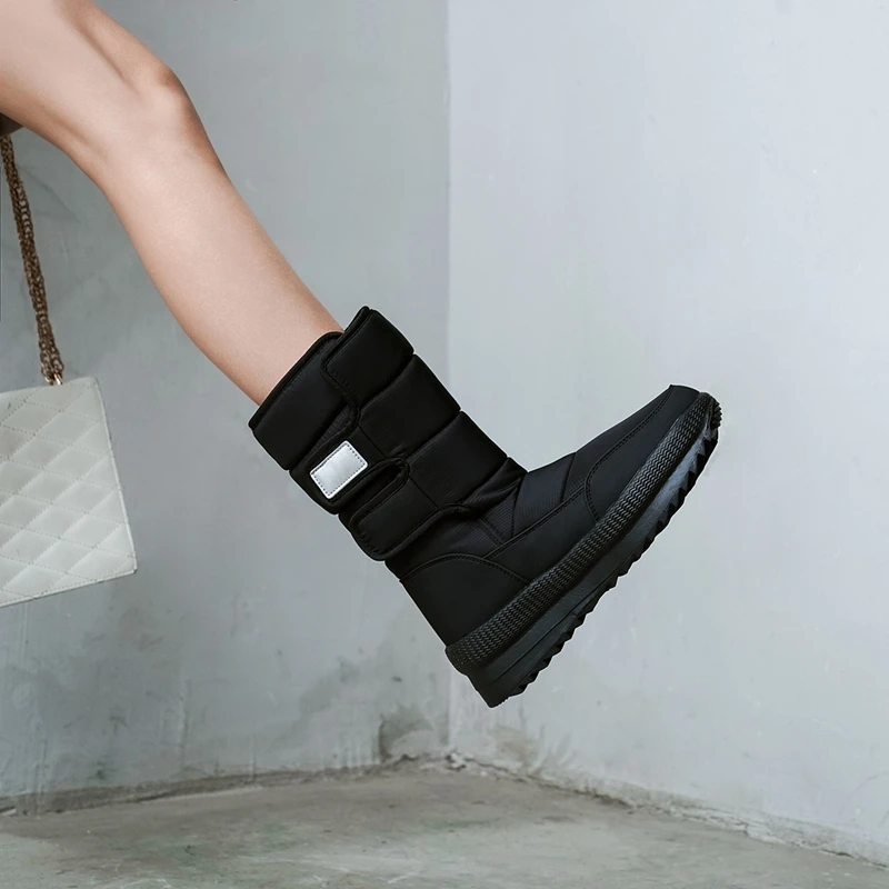 REAVE CAT/Большие размеры 36-41; новые зимние сапоги; женские теплые сапоги до середины икры на толстом меху; обувь на платформе; женские водонепроницаемые зимние сапоги из хлопка