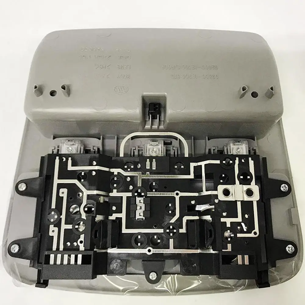 OEM 928001E300QS лампа накладная консоль с люком для HYUNDAI Accent 2006-1010