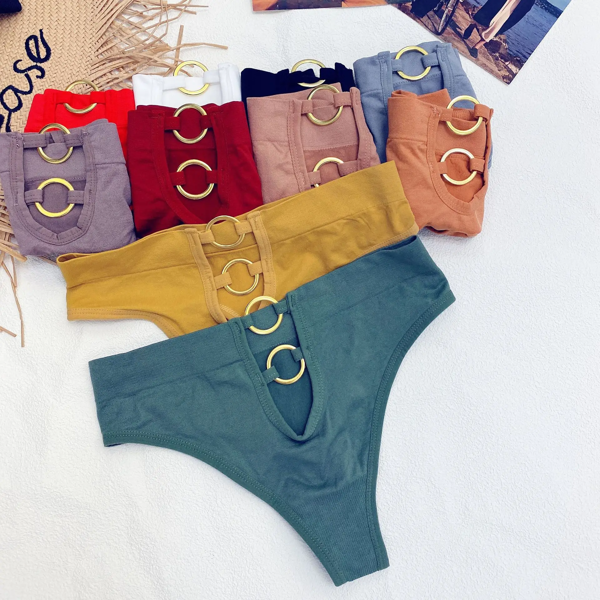 New Women's Underwear Sexy Solid Color Panties Fashion Metal Ring Comfort Briefs Mid Waist Seamless Underpants Female Lingerie