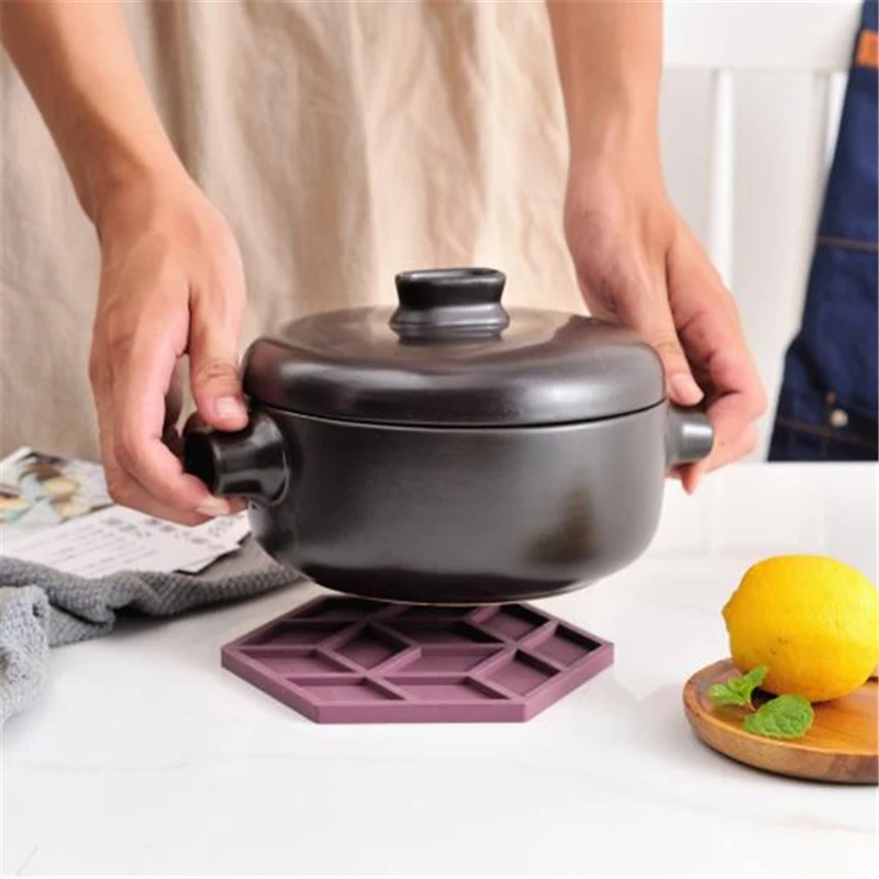 Креативные силиконовые подставки противоскользящие термоизоляционные коврики