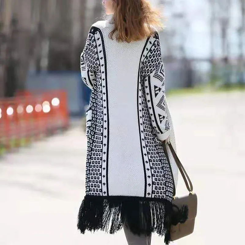 11903333851_191620496