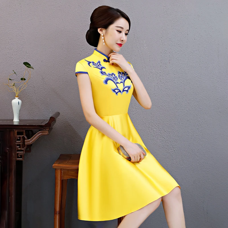 Зеленое Мини вечернее платье для женщин, большие размеры, атлас, Qipao, воротник-стойка, Cheongsam Novalty, тонкое сексуальное китайское Повседневное платье