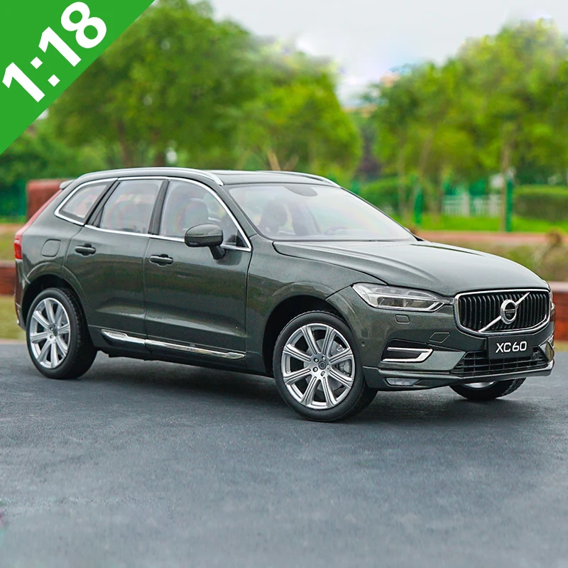 1:18 Volvo новая спортивная версия XC60 литая под давлением Модель автомобиля игрушки Металлическая Модель автомобиля оригинальная коробка - Цвет: NEWXC60 Gray