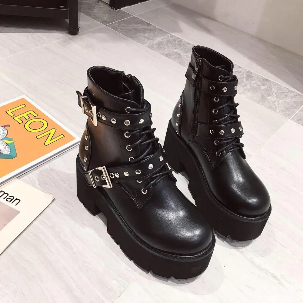 

Lace Up Lolita Boots Shoes Low Heels booties Winter Women Bootee Woman 2019 Round Toe Luxury Designer Booties Ladies Rubber