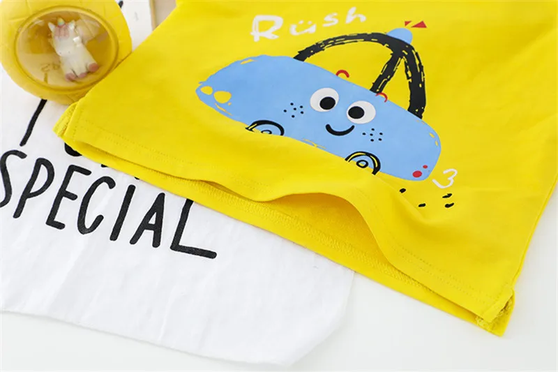 12725881048_714992449