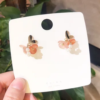 

2020 New Arrival Korean Trendy Resin Love Heart Drop Earrings For Women Sweet Pearl Flower Fresh Party Jewelry Gifts