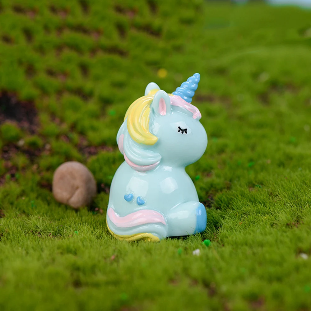 Einhorn-Miniaturen-Figuren, niedliches Mini-Einhorn aus Kunstharz, Kunsthandwerk, Familie, Mikro-Landschaft, Dekoration, Heimdekoration – Detail 3