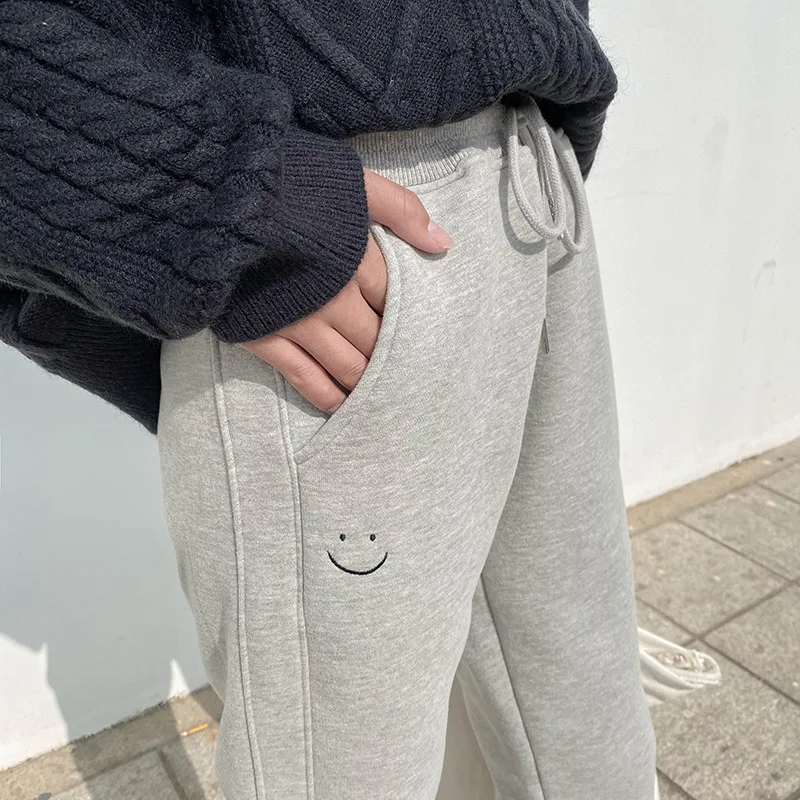 Бархатные спортивные брюки женская верхняя одежда на осень и зиму свободная