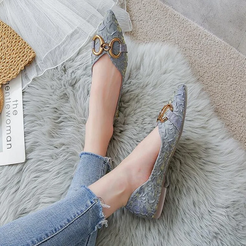 Taomengsi Korean Pointed Tip Deodorant Shoes Slip-On Casual Horseshoe with (1-3CM) Beige Candy Color Women Shoes