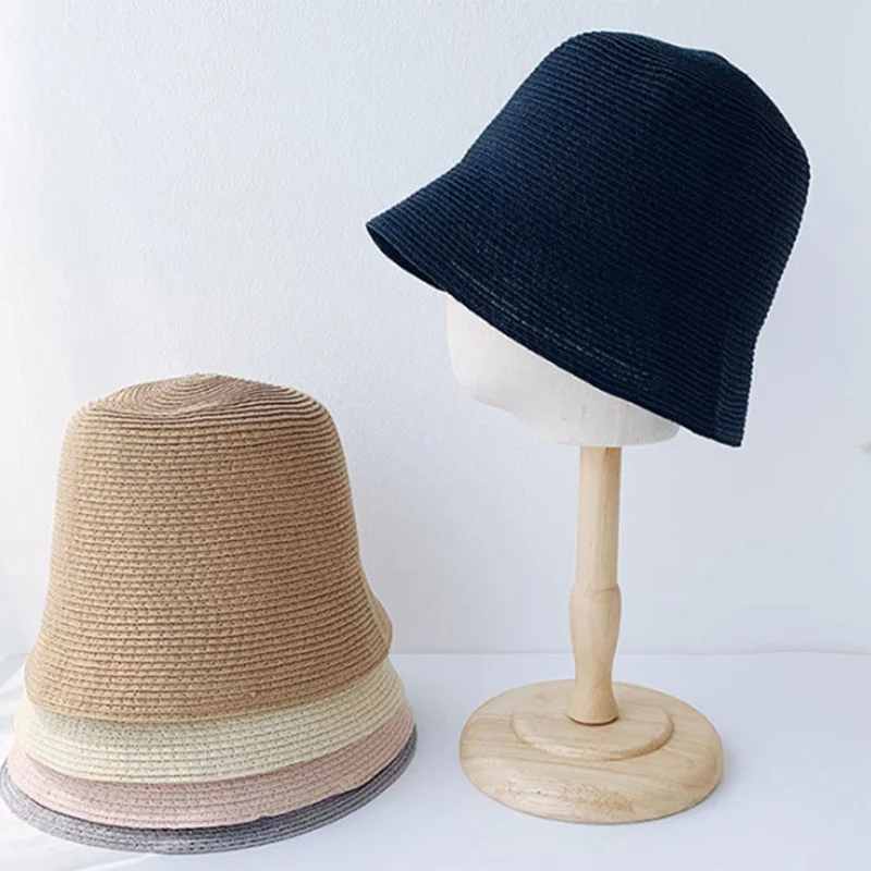 

2020 Women's Simple Solid Color Bucket Cap Summer Beach Sun Hat Cloche Straw Hat Elegant Vintage Casual Weave Panama Hat