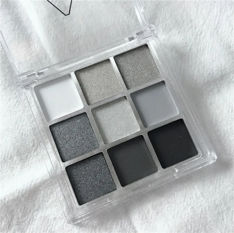9 Colors Cool Toned Eyeshadow Palette Black Smokey Palette Matte Glitter Eyeshadow Smoky Eye Shadow Eye Pigments Palett