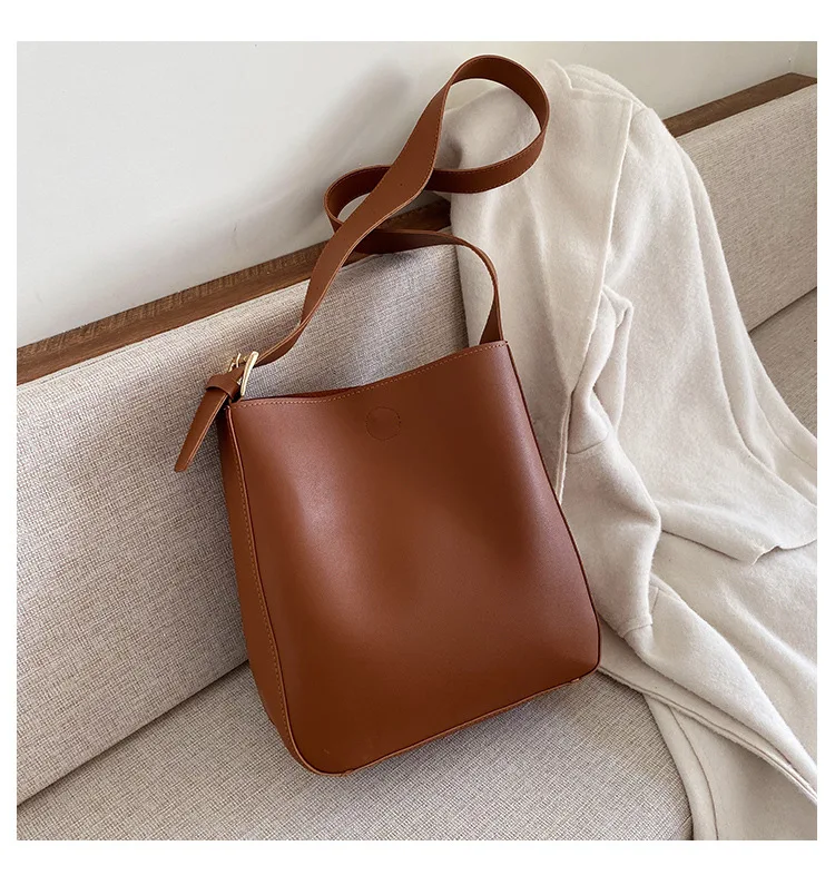 Повседневная вместительная дизайнерская сумка с широким ремешком, Роскошная мягкая сумка из искусственной кожи, сумки через плечо, женская сумка, просто большой кошелек