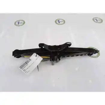 

1480006 CAT Ford Focus C-MAX (CHAP)