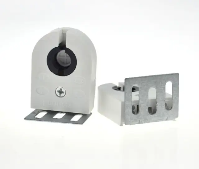 다목적 LED 전구 램프로 공간에 따뜻함과 밝기를 더하세요.