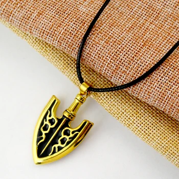 

Anime JOJOS BIZARRE ADVENTURE Small Shovel Necklace Metal Leather Rope Chain Unisex Bag Necklaces Pendant Higashikata Josuke