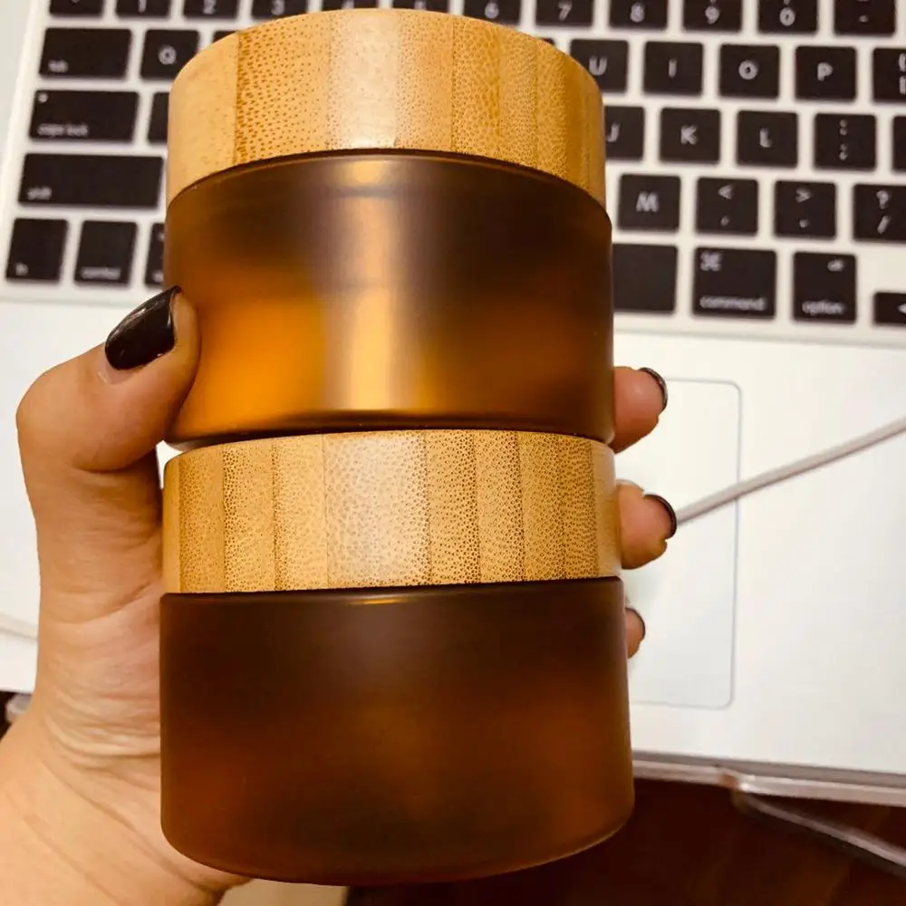 

150G 250G матовое янтаря ПЭТ Пластик косметический контейнер баночка для крема с Бамбук Деревянные крышки 8Oz коричневого уход за кожей для крема, контейнер для косметики