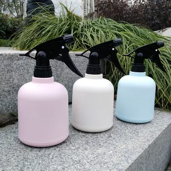 

600ml Plastic Matte Surface Watering Can Adjustable Nozzle Garden Spray Bottle Plant Flower Watering Can Hand Pressure Kettle