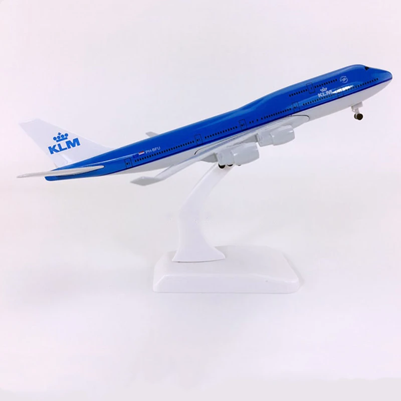 20CM Airplanes Boeing B747 B787 Airbus A350 A320 Airlines Plane Models Aircraft Toys With Landing Gear Kids Gifts Collection 6