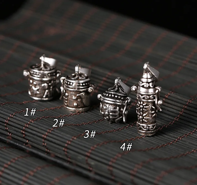 silver-gau-pendant001A