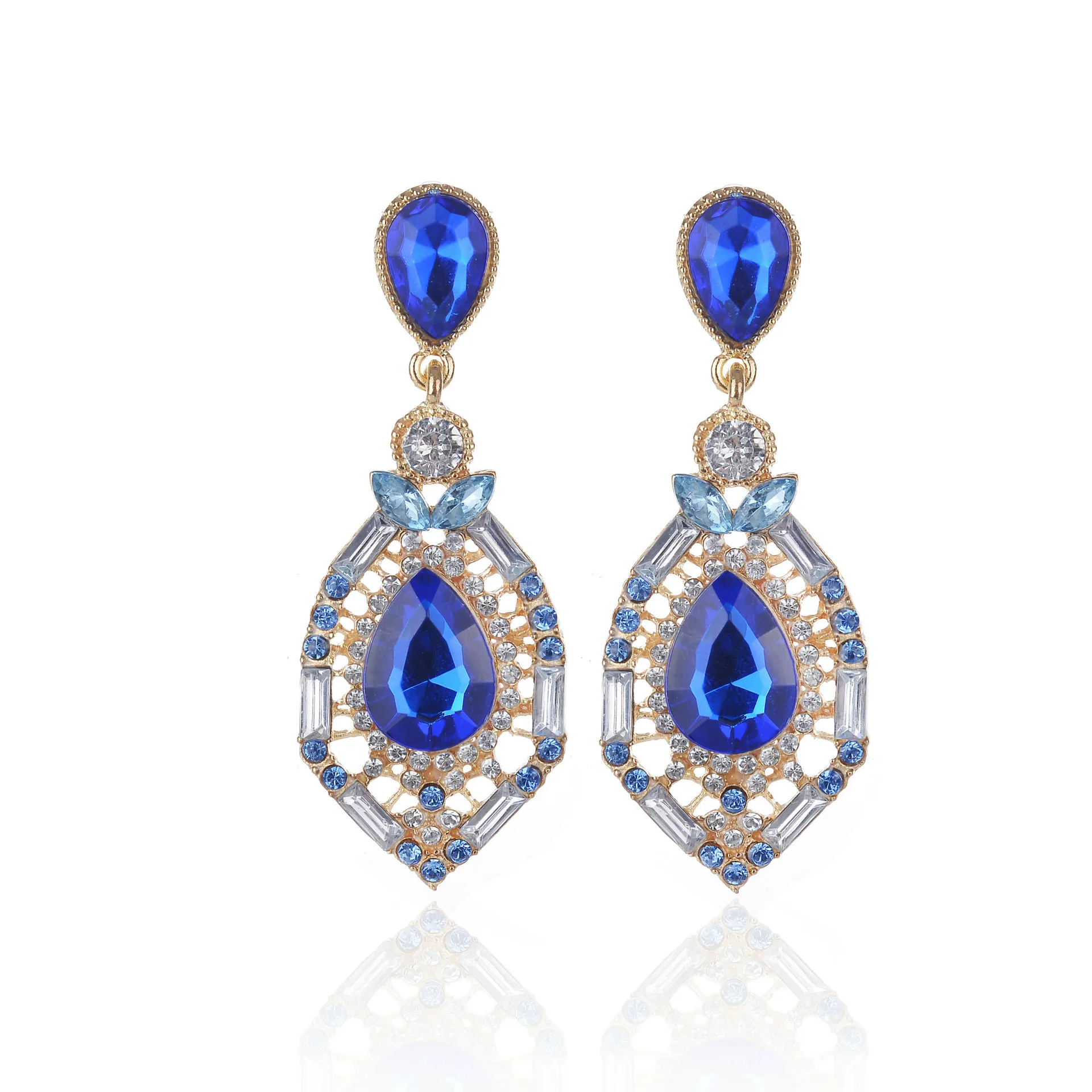 

New fashion ear ring Golden Water drop