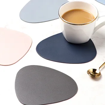 

4pcs Triangular PU Cup Coasters Waterproof Restaurant Cafe Hotel Bar Tableware Anti Slip Bistro Dining Room Table Settings P36