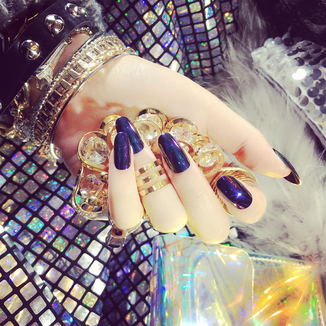 24Pcs Shiny Punk Style Fake Nails Long Ellipse Metallic Mirror Full Cover False Press On Nails Manicure Beauty Tools