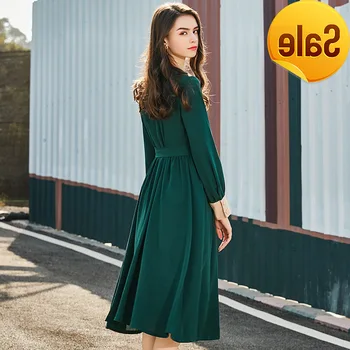 

2020 French small group elegant versatile spring style Korean new style high waist slim contrast dress female