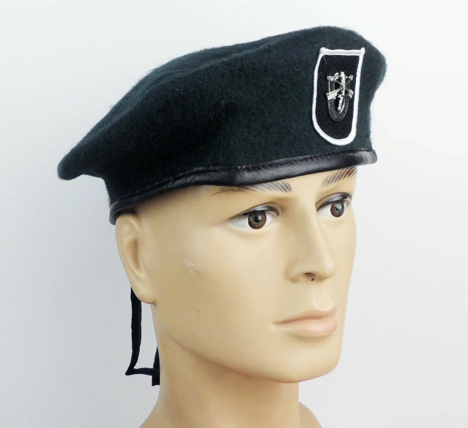 New US Army 8th Special Forces Group Wool Green Beret SPECIAL FORCES