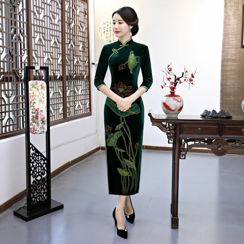 Традиционное женское платье cheongsam, зеленое платье cheongsam с длинными рукавами, платье cheongsam XL, подиум для моделей, этикет cheongsam
