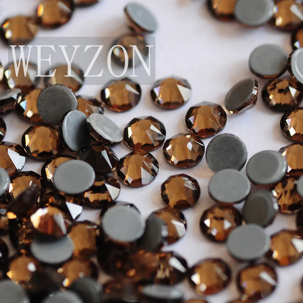 

Big and Small Cuts Sm.Topaz Color Hot-fix Rhinestone ss16 and ss20 Size Crystal material Iron On Rhinestone for Garments