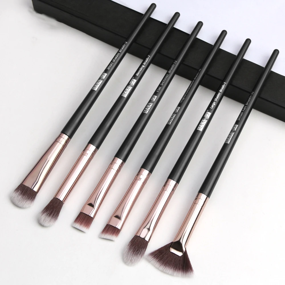 

6pcs Soft Makeup Brushes Set Face Eyeshadow Powder Fodundation Concealer Blending Brush Portable Champagne Cosmetics Tools Kit