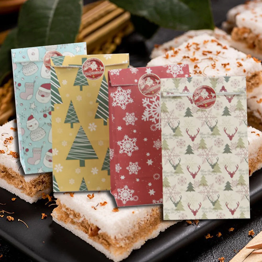 24 Pcs Christmas Candy Packaging Bags Jewelry Food Bread Bags Kraft Paper Gift Bags Subpackage for Traveling Dessert Packing O22
