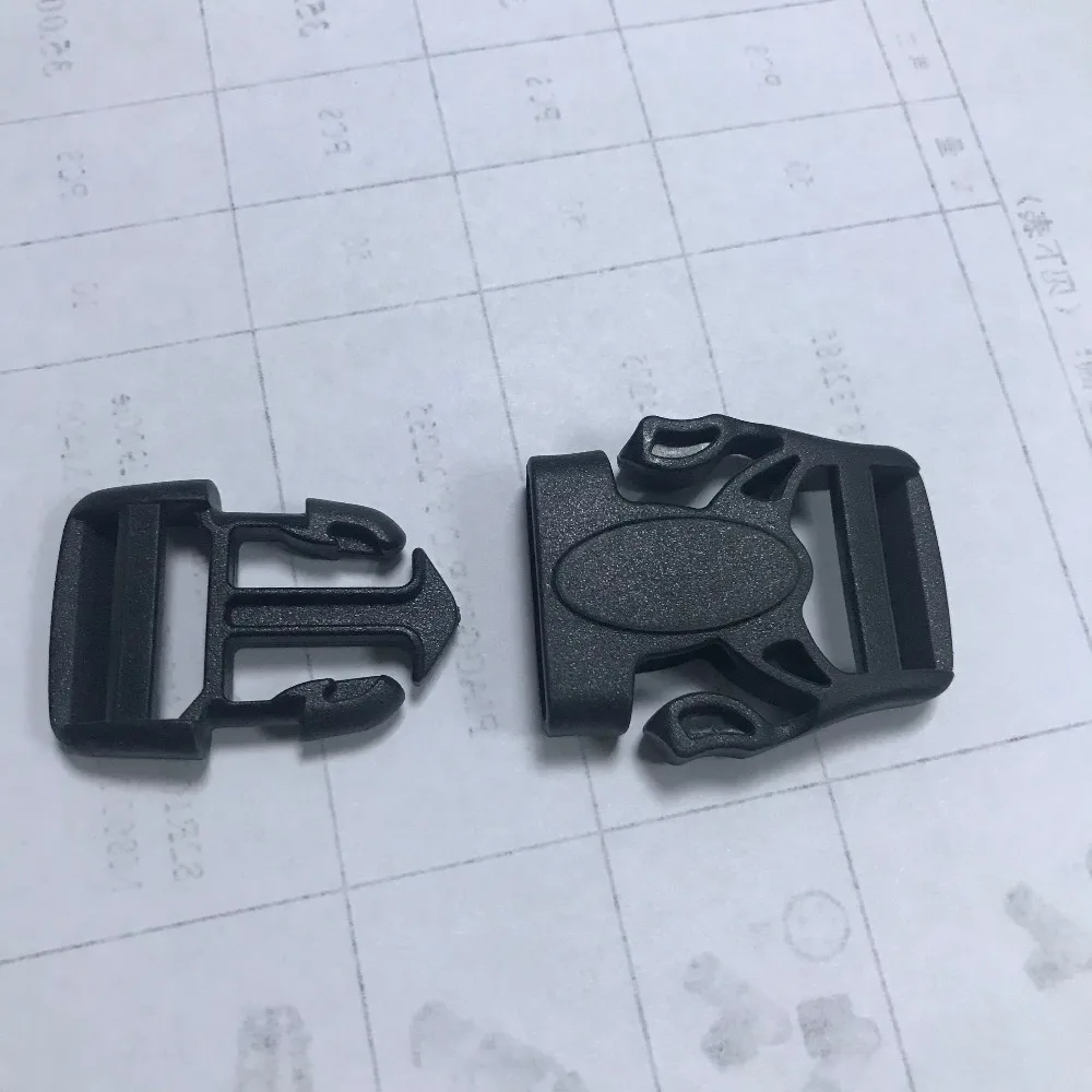 PLASTIC QUICK RELEASE BUCKLE (2)