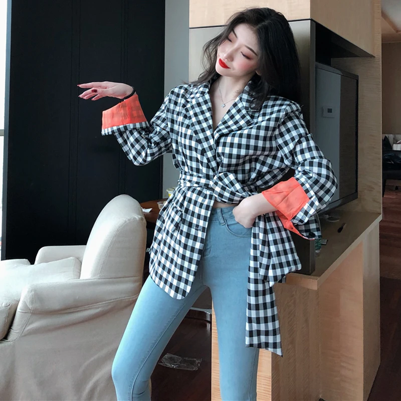 Streetwear Plaid Blazers Women Chic Notched Long Sleeve Jacket with belt Spring Autumn office lady blazers bleiser feminino