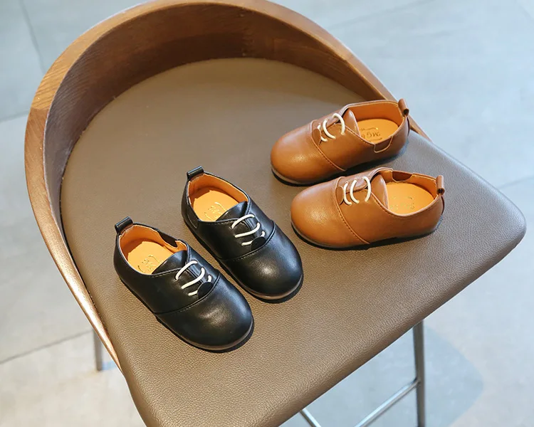 2021 New Spring Children Casual Shoes White Dress Shoes Girls Boys Soft Bottom Black Brown Kids Leather Shoes Slip On E02133 2021 New Spring Children Casual Shoes White Dress Shoes Girls Boys Soft Bottom Black Brown Kids Leather Shoes Slip On E02133