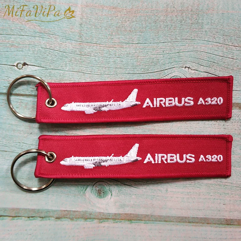 ブリュッセル航空 A320 トライデント 赤三色 タグ キーホルダー 長方形 Amazon.co.jp: ブリュッセル航空 A320 トライデント 赤三色 タグ