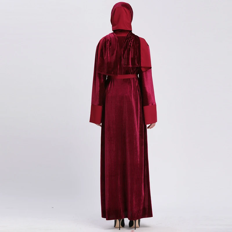 9846549936_1705462258